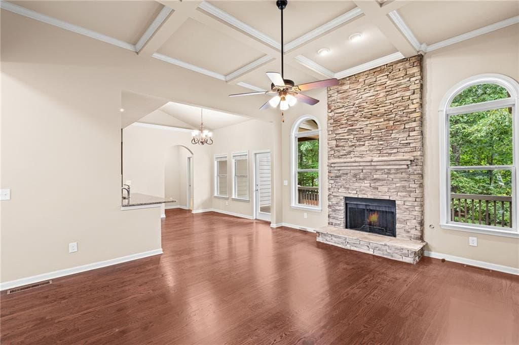 4 bedroom, 3 bathroom, 2,212 sq ft single family residence for sale at 4615 Hereford Court, Cumming, GA 30041 — photo 9