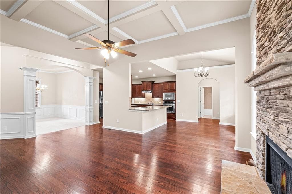 4 bedroom, 3 bathroom, 2,212 sq ft single family residence for sale at 4615 Hereford Court, Cumming, GA 30041 — photo 10