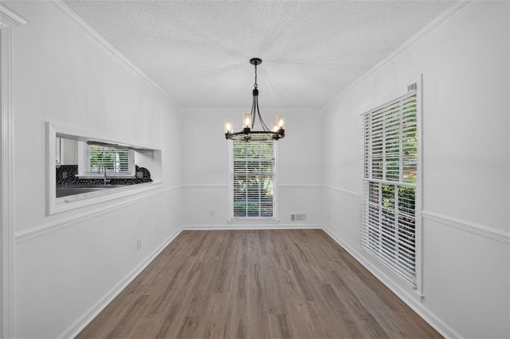 3 bedroom, 2 bathroom, 1,714 sq ft single family residence under contract at 3705 Arrowhead Place, Gainesville, GA 30506 — photo 10