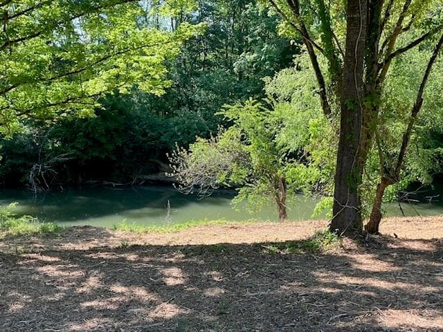 single family residence for sale at 353 Ridgewood Circle, Summerville, GA 30747 — photo 2