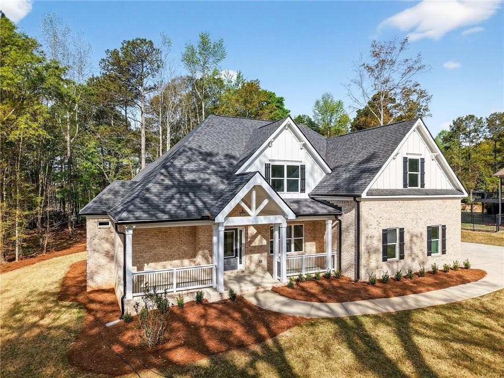 4 bedroom, 5 bathroom, 3,102 sq ft single family residence for sale at 1091 Deer Trail, Bishop, GA 30621 — photo 5