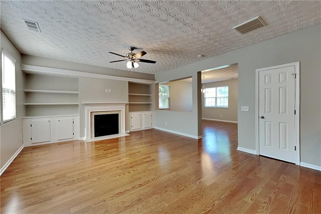 3 bedroom, 3 bathroom, 2,358 sq ft single family residence for rent at 231 Waterbury Way, Douglasville, GA 30134 for $2,075 a month — photo 2