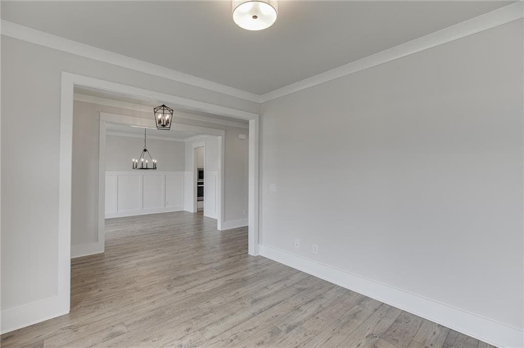 5 bedroom, 4 bathroom, 3,339 sq ft single family residence for sale at 1813 Piney Bend Drive, Buford, GA 30518 — photo 7