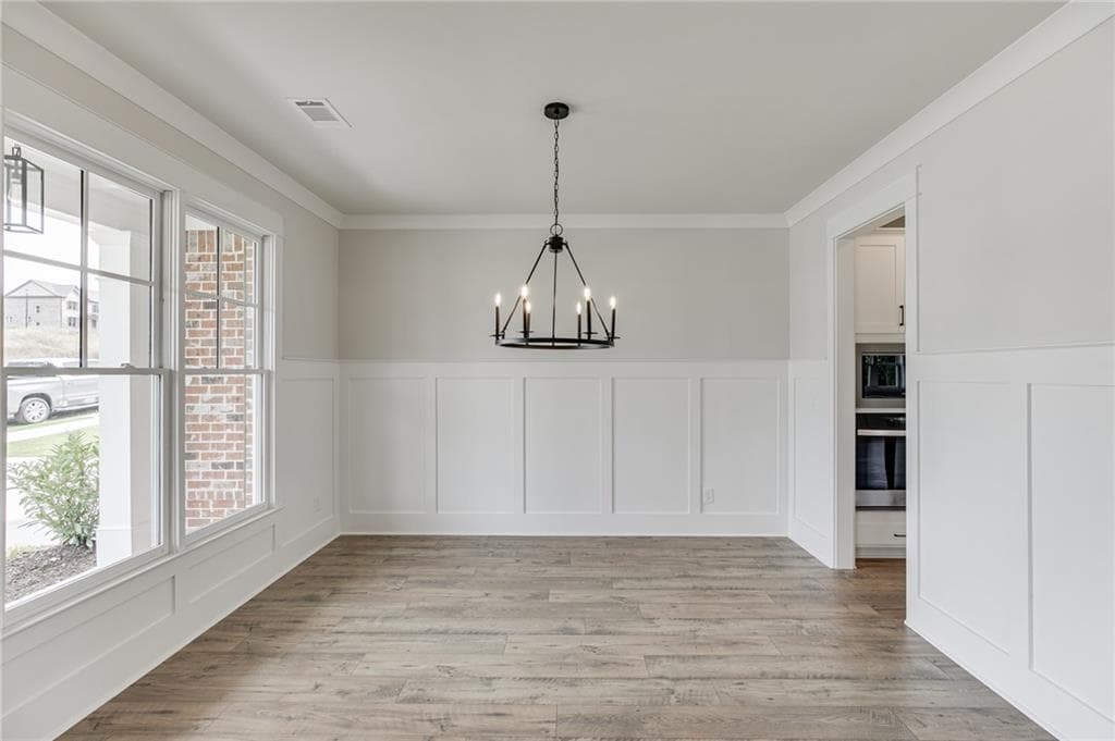 5 bedroom, 4 bathroom, 3,339 sq ft single family residence for sale at 1813 Piney Bend Drive, Buford, GA 30518 — photo 8