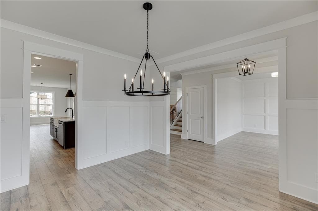 5 bedroom, 4 bathroom, 3,339 sq ft single family residence for sale at 1813 Piney Bend Drive, Buford, GA 30518 — photo 9