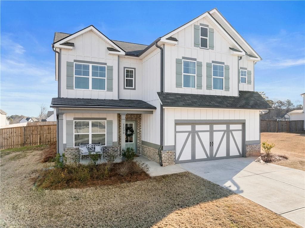4 bedroom, 4 bathroom, 2,632 sq ft single family residence for sale at 1230 Homeward Trail, Hoschton, GA 30548 — photo 2