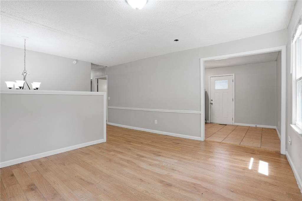 5 bedroom, 2 bathroom, 1,850 sq ft single family residence under contract at 6592 Port A Prince Drive, Forest Park, GA 30297 — photo 5