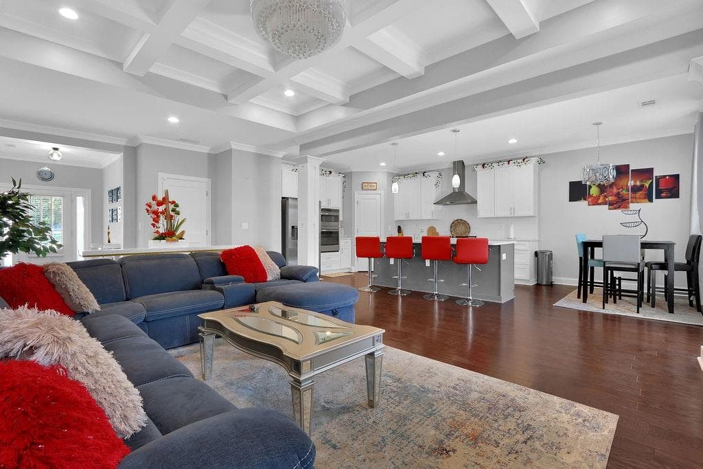 5 bedroom, 3 bathroom, 2,693 sq ft single family residence for sale at 25 Sudderth Street, Buford, GA 30518 — photo 9