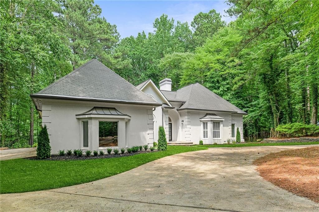 4 bedroom, 5 bathroom, 6,110 sq ft single family residence for sale at 100 Old Hickory Lane, Powder Springs, GA 30127 — photo 2