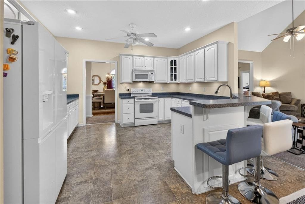 5 bedroom, 3 bathroom, 2,273 sq ft single family residence for sale at 51 Brampton Way, Douglasville, GA 30134 — photo 10