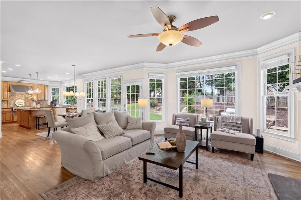 6 bedroom, 5 bathroom, 4,800 sq ft single family residence for sale at 5490 Hampstead Way, Johns Creek, GA 30097 — photo 7