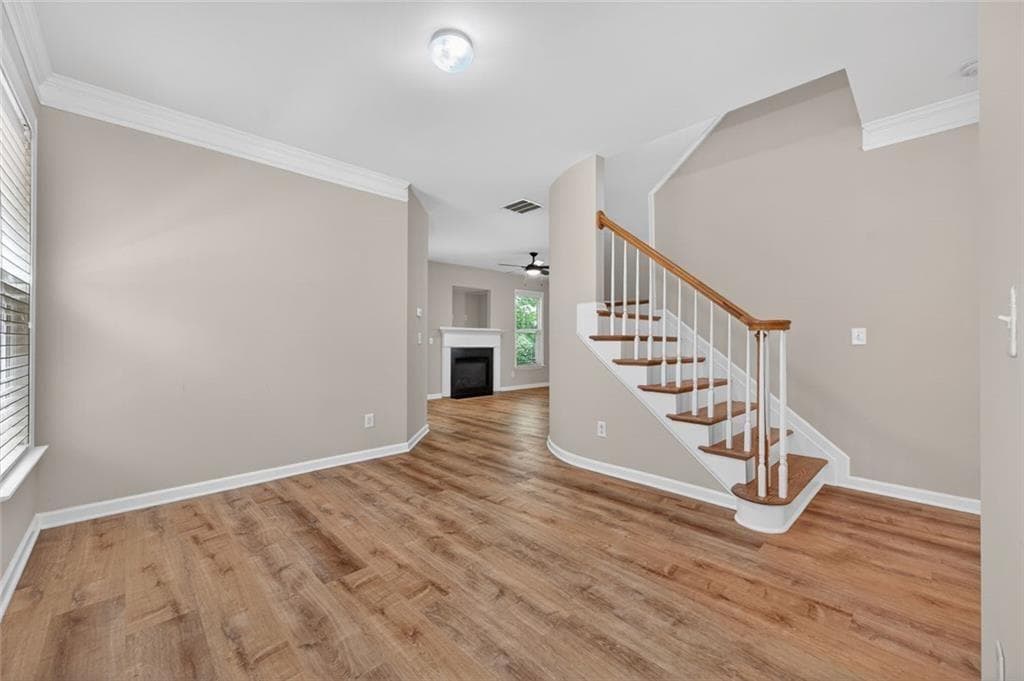 3 bedroom, 3 bathroom, 2,390 sq ft single family residence for sale at 13968 Sunfish Bend, Alpharetta, GA 30004 — photo 2
