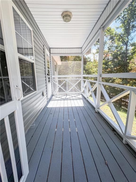 3 bedroom, 2 bathroom, 1,344 sq ft single family residence for sale at 102 Putnam Road, Cleveland, GA 30528 — photo 2