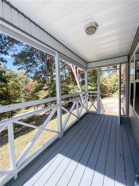 3 bedroom, 2 bathroom, 1,344 sq ft single family residence for sale at 102 Putnam Road, Cleveland, GA 30528 — photo 3