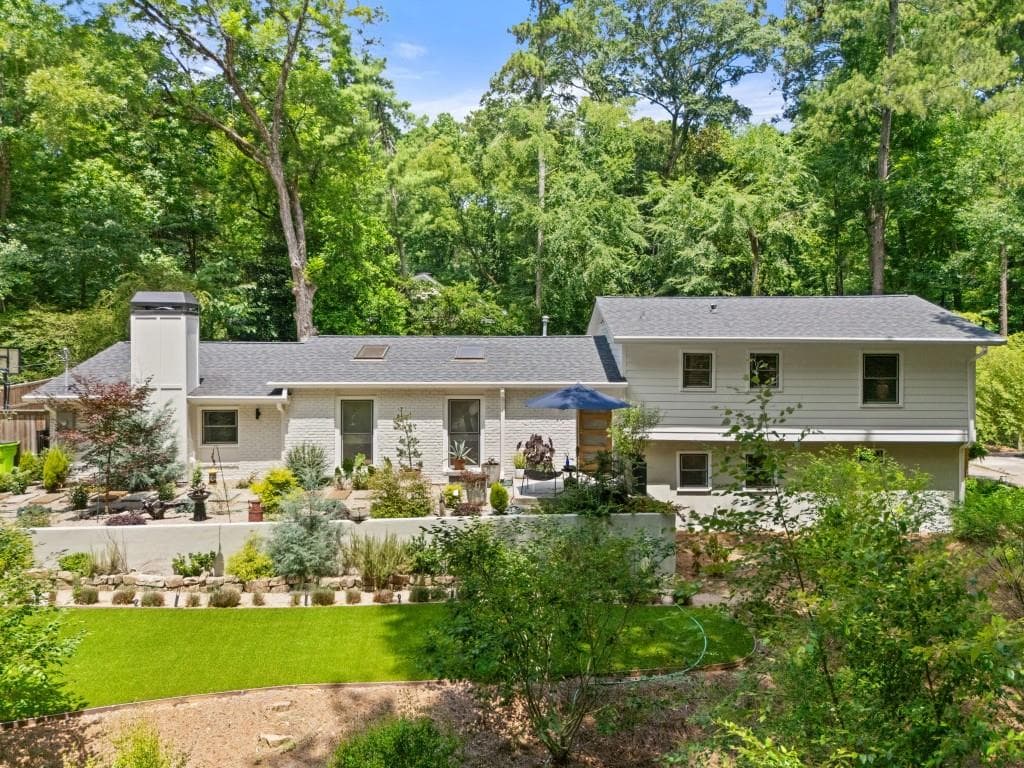 6490 Scott Valley Road, Sandy Springs, GA 30328 — most recent listing photo