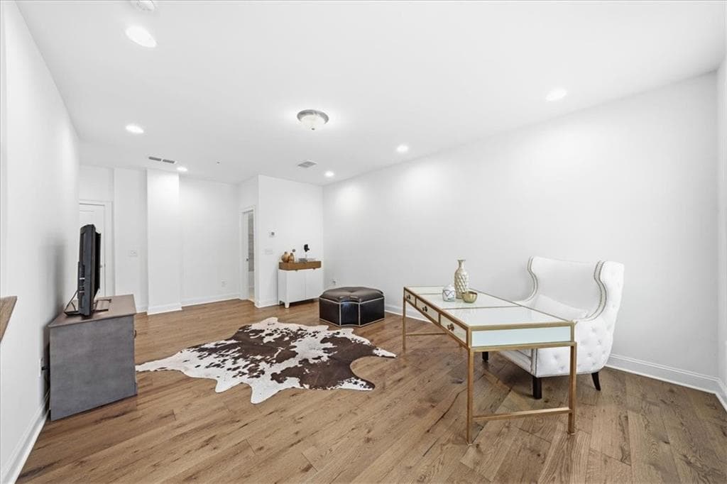 4 bedroom, 5 bathroom, 2,480 sq ft townhouse for sale at 6715 Prelude Drive, Atlanta, GA 30328 — photo 7