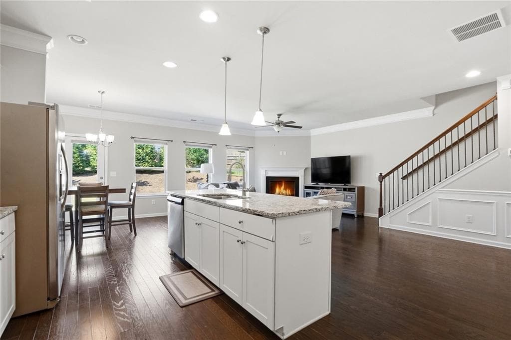 3 bedroom, 3 bathroom, 1,933 sq ft townhouse for rent at 2639 Bloom Circle, Tucker, GA 30084 for $2,399 a month — photo 10