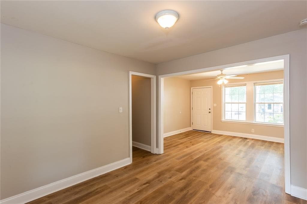 3 bedroom, 2 bathroom, 1,008 sq ft single family residence under contract at 2603 Davenport Street, Smyrna, GA 30080 — photo 10