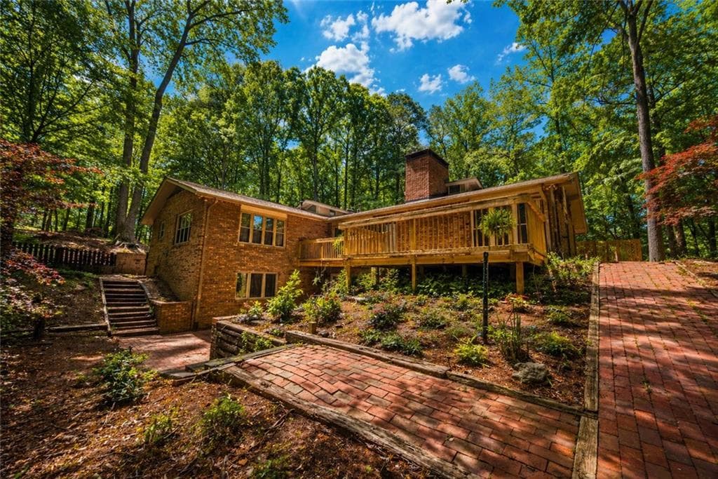 4 bedroom, 3 bathroom, 4,200 sq ft single family residence for sale at 3108 Chapel Hill Road, Douglasville, GA 30135 — photo 2