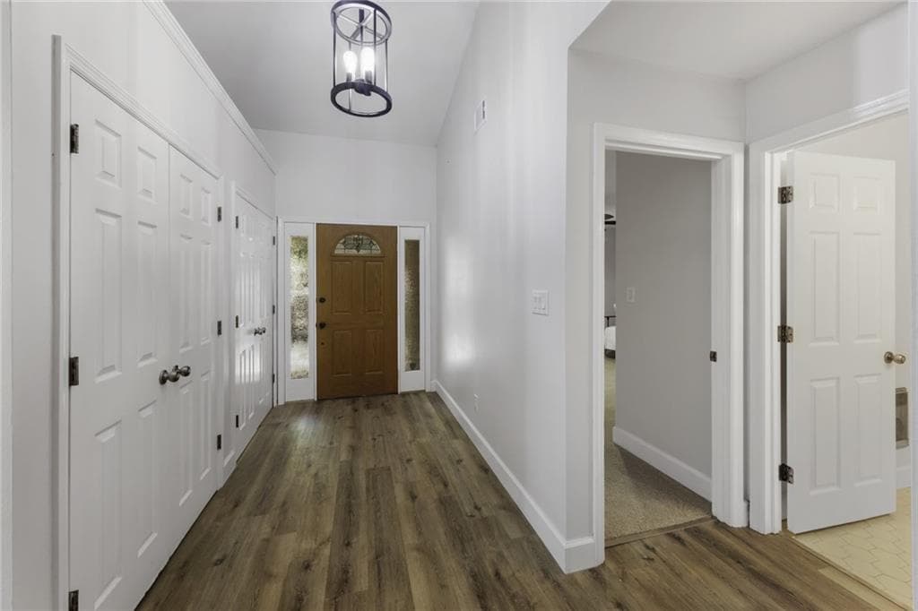 4 bedroom, 3 bathroom, 4,200 sq ft single family residence for sale at 3108 Chapel Hill Road, Douglasville, GA 30135 — photo 4