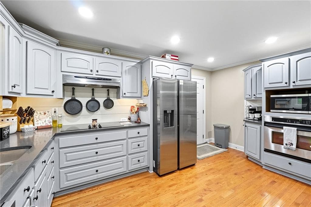 4 bedroom, 3 bathroom, 3,460 sq ft single family residence for sale at 1190 Mill Creek Drive, Dawsonville, GA 30534 — photo 8