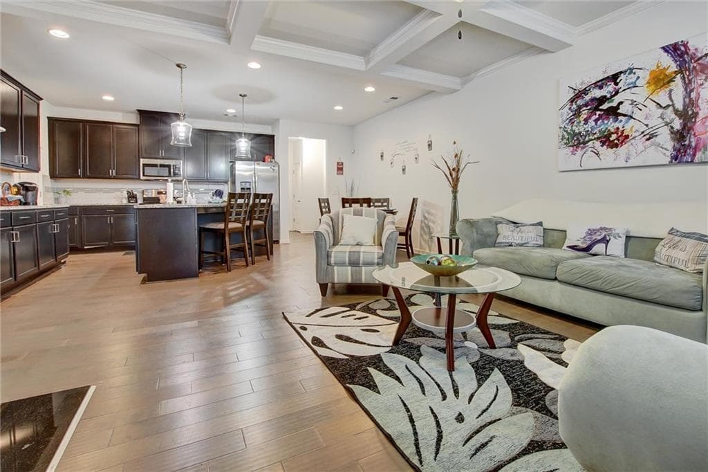 3 bedroom, 3 bathroom, 1,936 sq ft townhouse for sale at 7687 Cabrini Place, Fairburn, GA 30213 — photo 3