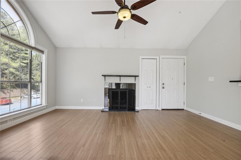 3 bedroom, 2 bathroom, 950 sq ft condominium for rent at 1007 Sandy Lane Drive, Alpharetta, GA 30022 for $2,000 a month — photo 5