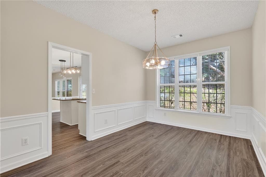4 bedroom, 3 bathroom, 2,407 sq ft single family residence for sale at 2052 Tallapoosa Drive, Duluth, GA 30097 — photo 7
