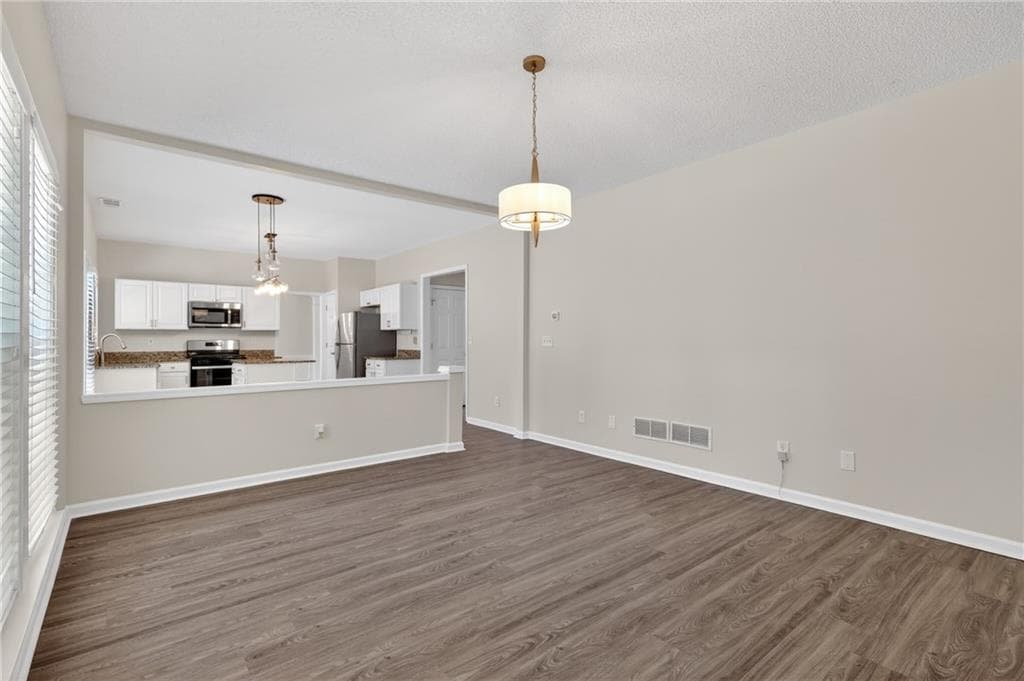 4 bedroom, 3 bathroom, 2,407 sq ft single family residence for sale at 2052 Tallapoosa Drive, Duluth, GA 30097 — photo 10