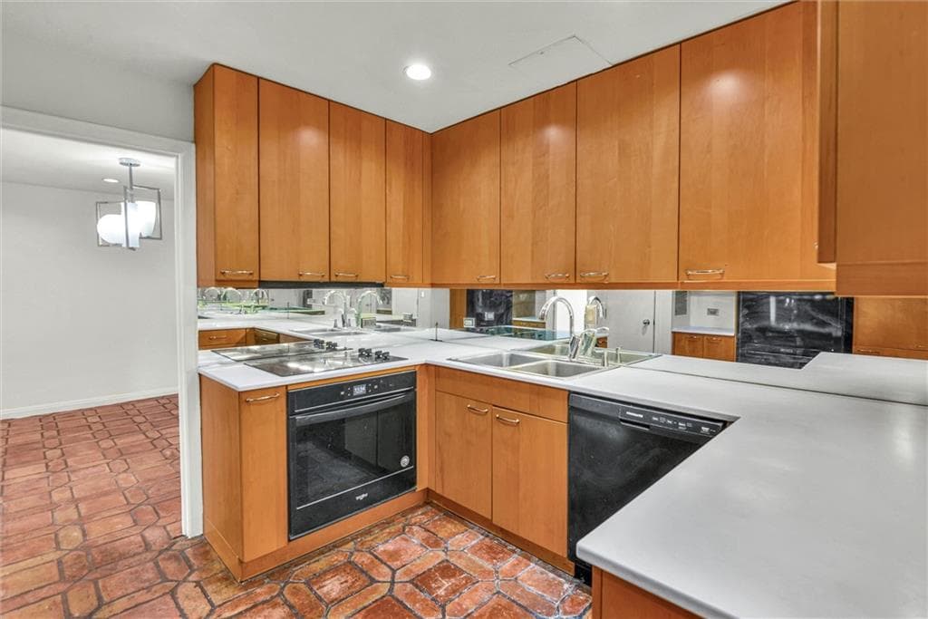 3 bedroom, 3 bathroom, 1,980 sq ft condominium for sale at 147 15th Street 15D, Atlanta, GA 30309 — photo 3
