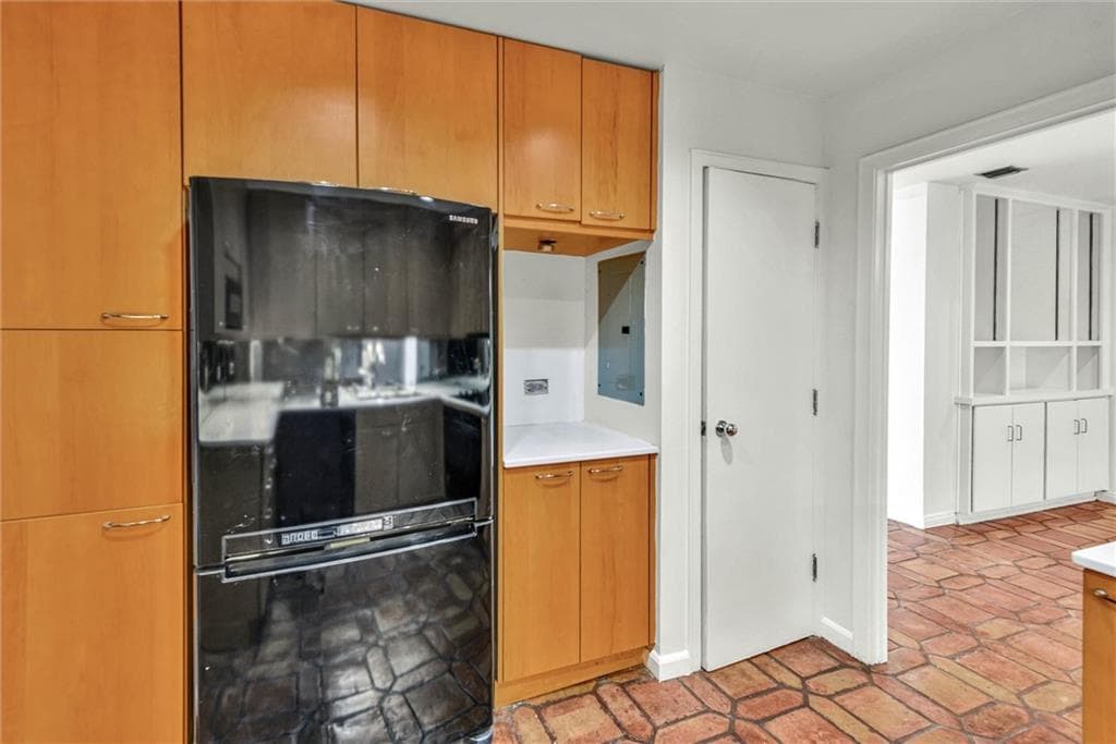 3 bedroom, 3 bathroom, 1,980 sq ft condominium for sale at 147 15th Street 15D, Atlanta, GA 30309 — photo 4