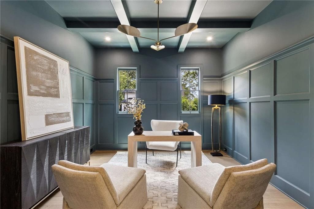 6 bedroom, 8 bathroom, 6,410 sq ft single family residence under contract at 3035 Parkridge Drive, Brookhaven, GA 30319 — photo 8