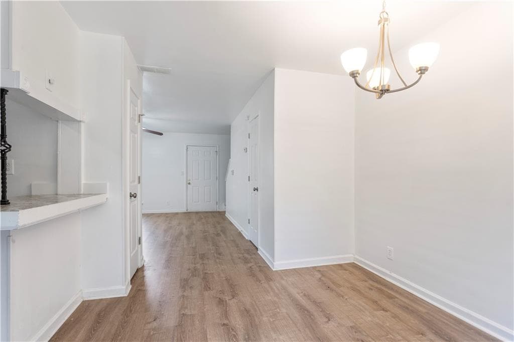 2 bedroom, 3 bathroom, 1,092 sq ft townhouse for rent at 1585 Springleaf Point, Smyrna, GA 30080 for $1,700 a month — photo 7