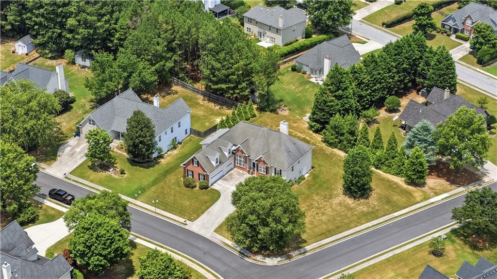 6 bedroom, 4 bathroom, 5,168 sq ft single family residence for sale at 642 Aya Circle, Loganville, GA 30052