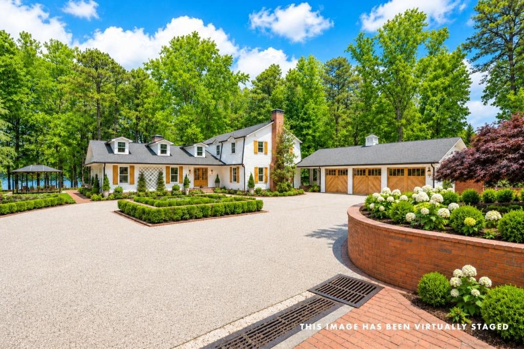 6 bedroom, 8 bathroom, 7,706 sq ft single family residence for sale at 3080 Dove Trail, Cumming, GA 30041 — photo 2