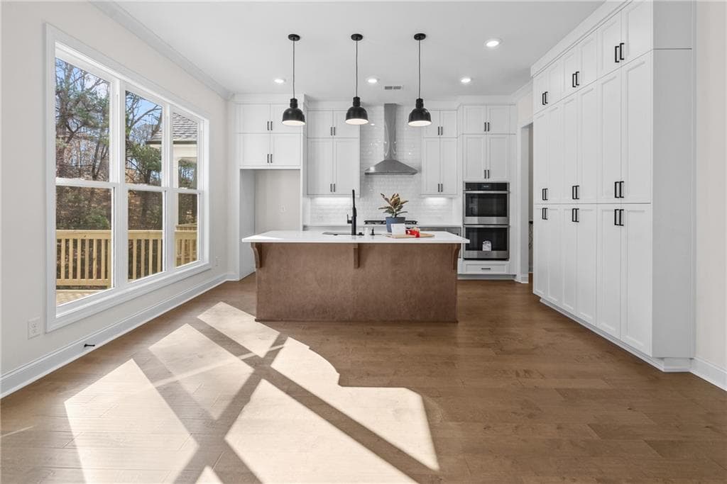 4 bedroom, 3 bathroom, 3,213 sq ft single family residence for sale at 891 Eastman Court, Hoschton, GA 30548 — photo 2