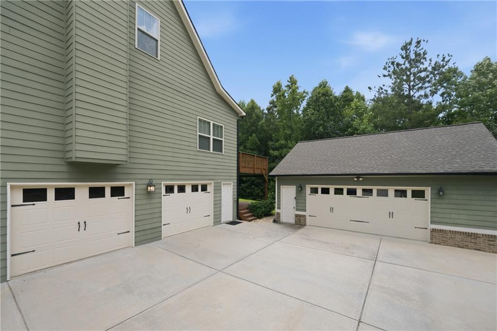 4 bedroom, 4 bathroom, 2,322 sq ft single family residence for sale at 129 Harlan Trace, Villa Rica, GA 30180 — photo 3