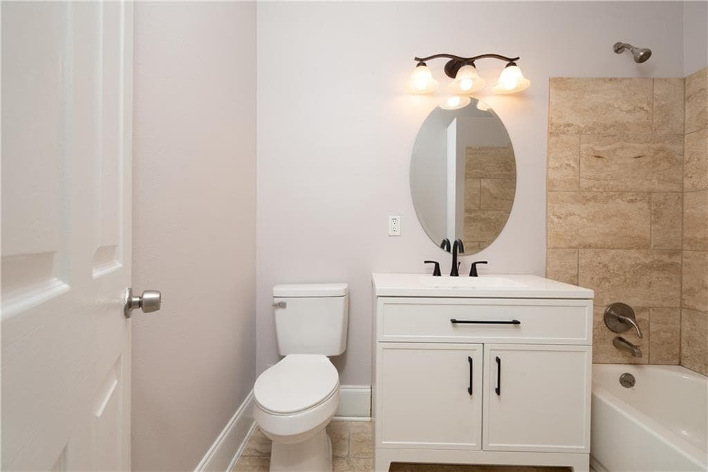 4 bedroom, 3 bathroom, 1,625 sq ft single family residence for sale at 4770 Campbell Drive, South Fulton, GA 30349 — photo 10