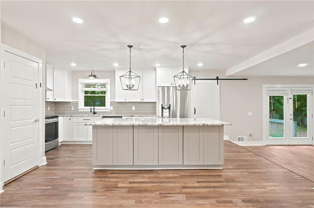 3 bedroom, 2 bathroom, 1,544 sq ft single family residence for sale at 173 Brookwood Drive, Canton, GA 30114 — photo 10