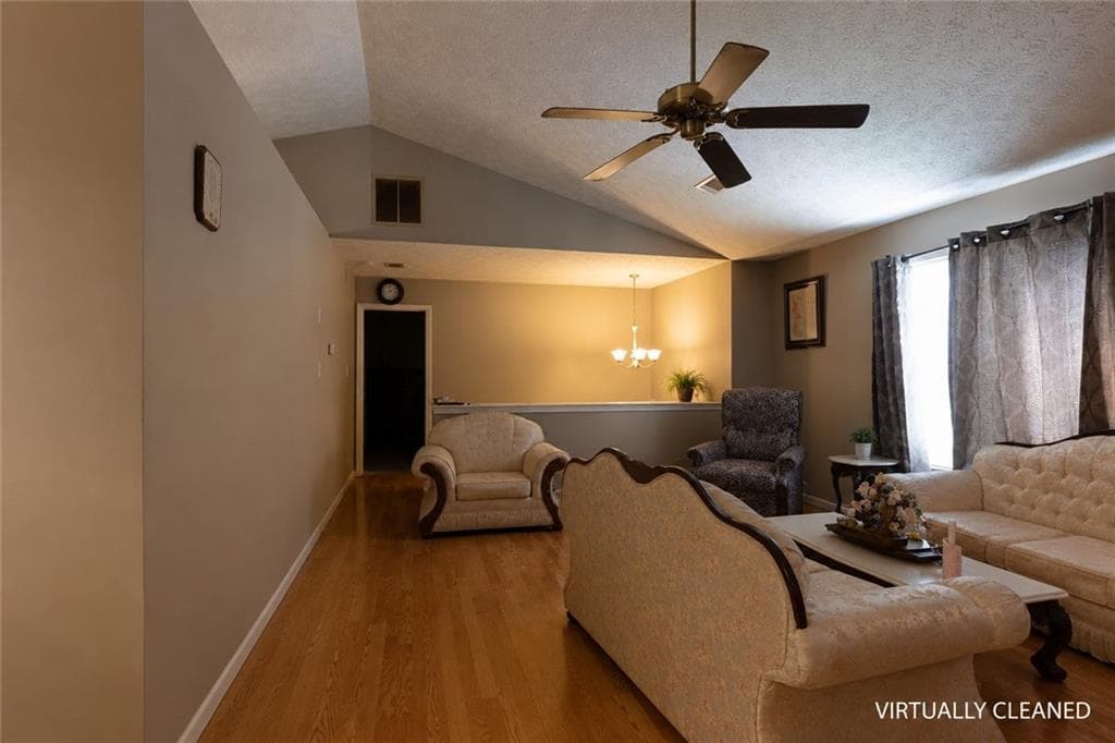 3 bedroom, 2 bathroom, 1,352 sq ft single family residence under contract at 5534 Princeton Oaks Lane, Sugar Hill, GA 30518 — photo 3