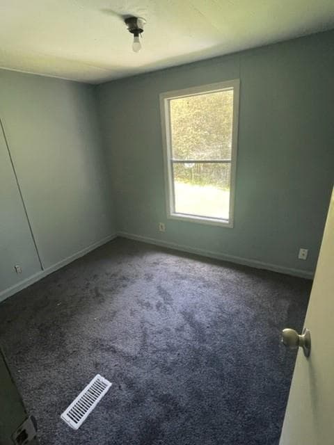 2 bedroom, 1 bathroom, 840 sq ft single family residence under contract at 850 Moss Ferry Road, Villa Rica, GA 30180 — photo 2