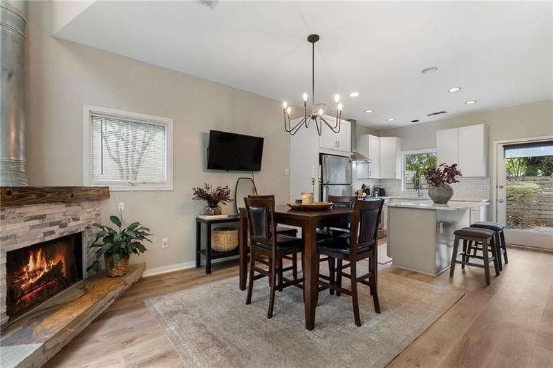 2 bedroom, 3 bathroom, 1,668 sq ft townhouse under contract at 2188 Millennium Way, Brookhaven, GA 30319 — photo 2