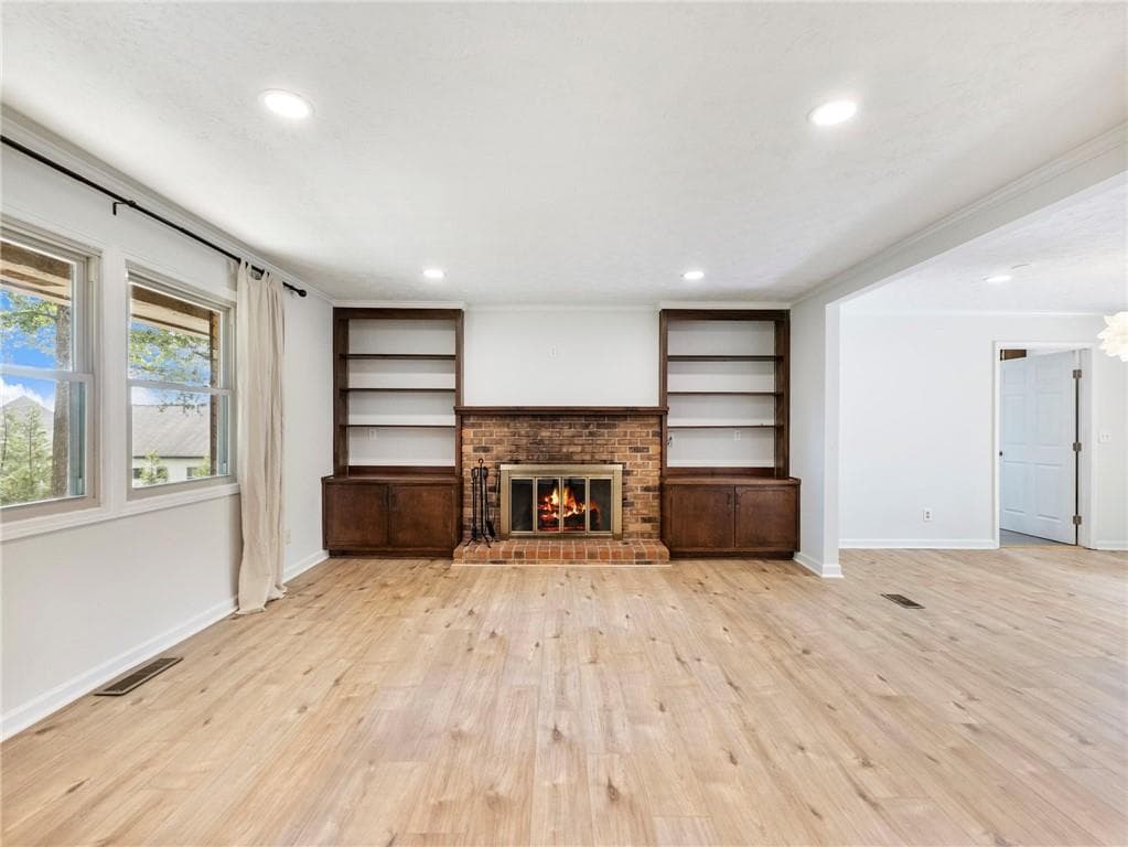 3 bedroom, 2 bathroom, 1,574 sq ft single family residence under contract at 4206 High Street, Buford, GA 30518 — photo 8