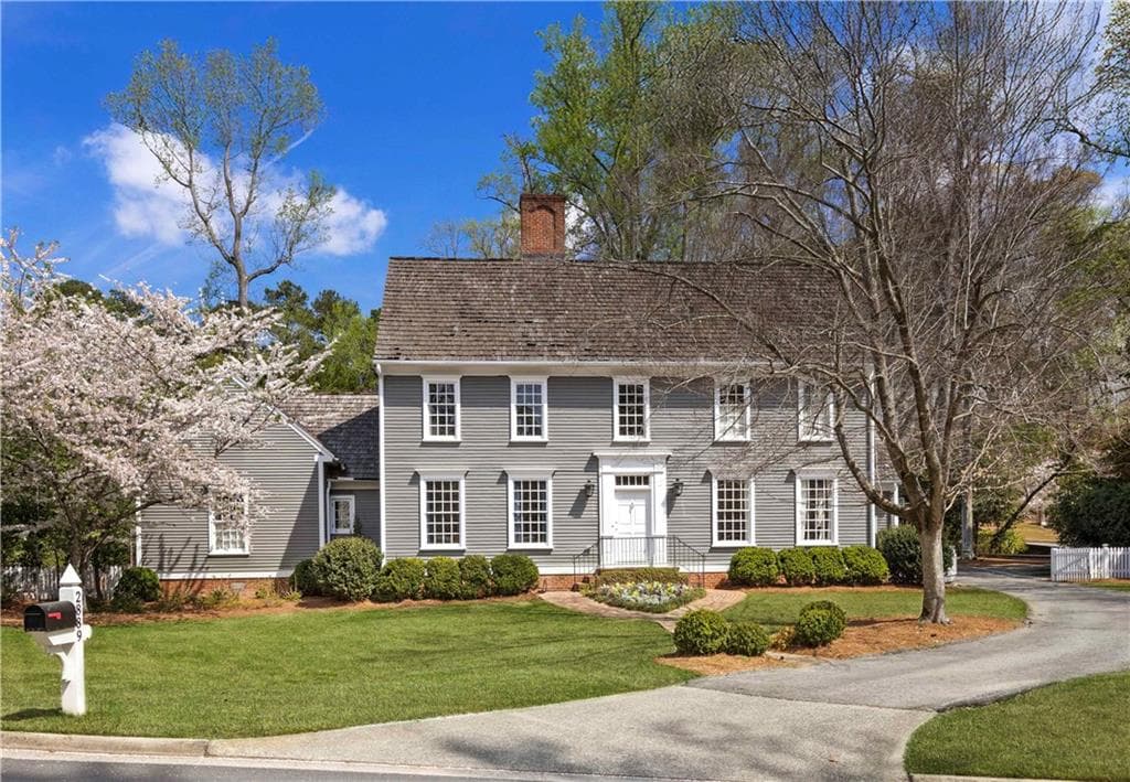 5 bedroom, 5 bathroom single family residence sold at 2889 Bakers Farm Road, Atlanta, GA 30339