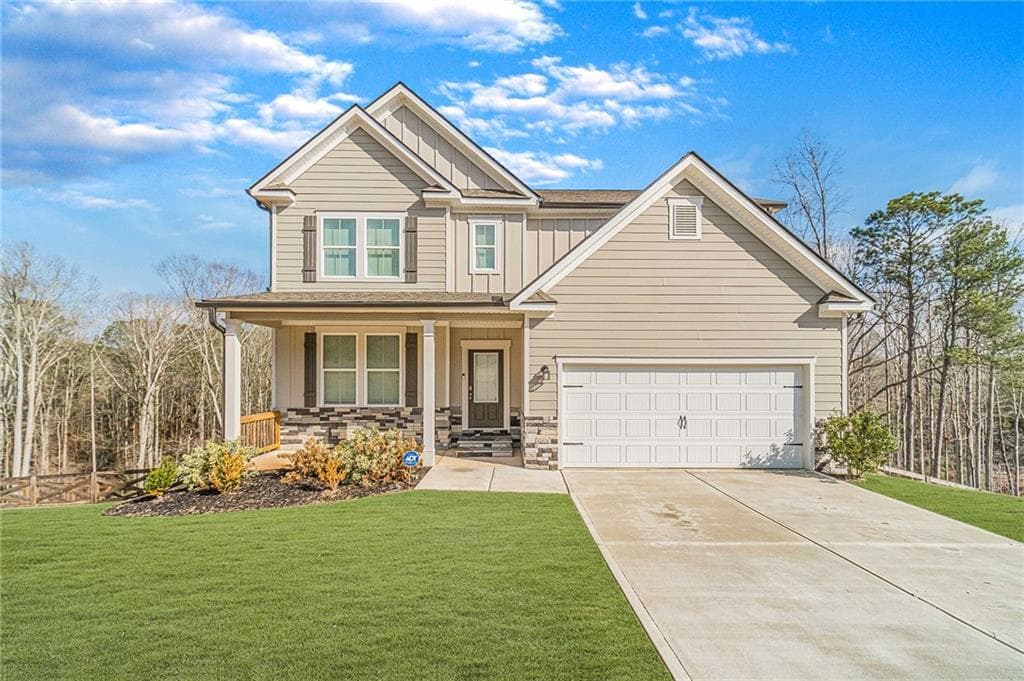 4 bedroom, 3 bathroom, 2,491 sq ft single family residence for sale at 1548 Ridgewood Court, Monroe, GA 30656 — photo 1 of 68