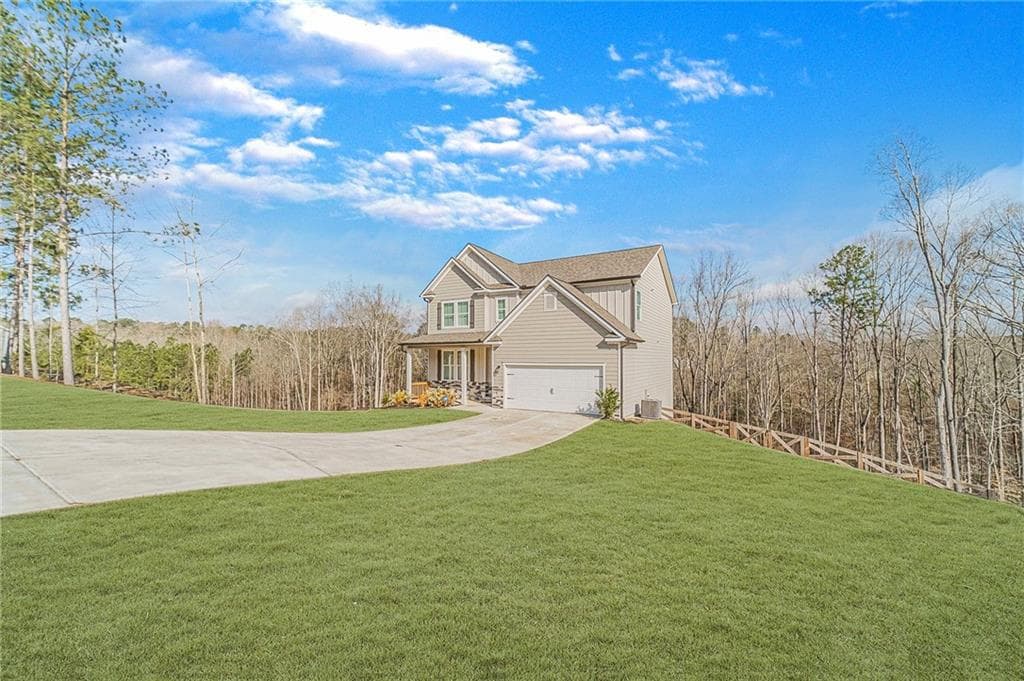 4 bedroom, 3 bathroom, 2,491 sq ft single family residence for sale at 1548 Ridgewood Court, Monroe, GA 30656 — photo 2
