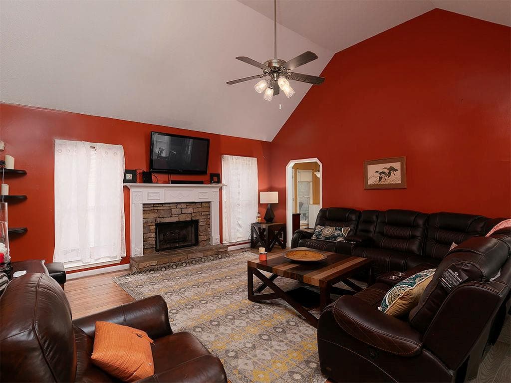 3 bedroom, 2 bathroom, 3,612 sq ft single family residence for sale at 726 Morningside Drive, Hiram, GA 30141 — photo 5