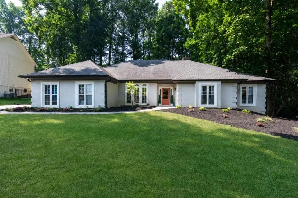 5662 Creekside Drive, Peachtree Corners, GA 30092 — most recent listing photo