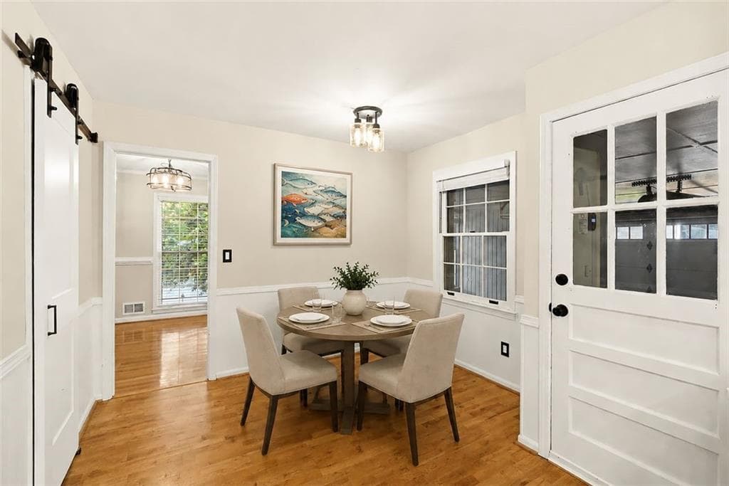 4 bedroom, 3 bathroom, 2,145 sq ft single family residence for rent at 435 Stonebridge Drive, Roswell, GA 30075 for $3,000 a month — photo 7