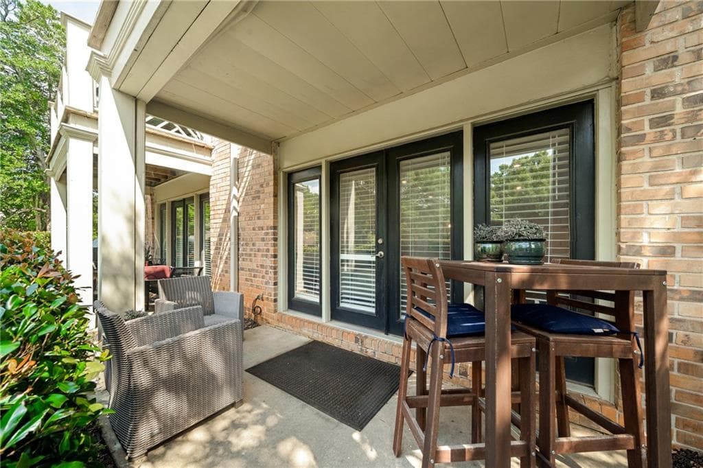 1 bedroom, 1 bathroom, 756 sq ft condominium for sale at 3650 Ashford Dunwoody Road 713, Atlanta, GA 30319 — photo 3